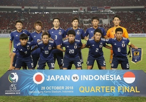 U19日本インドネシア戦試合前.jpg
